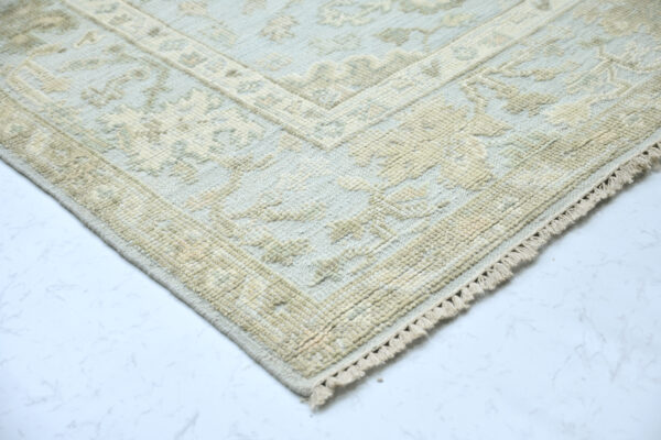 Hand-Knotted High Low Oushak Rug – Silver Oushak Rug